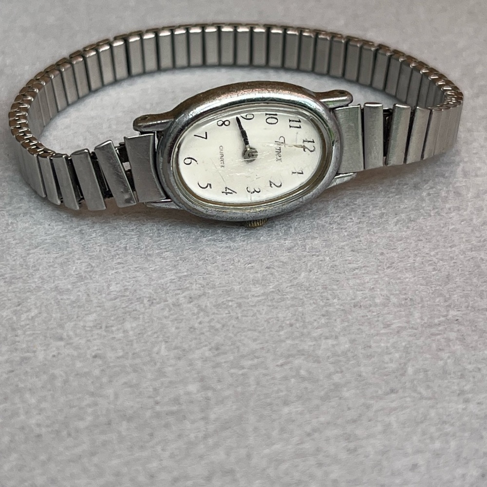 Timex Silver Oval watch